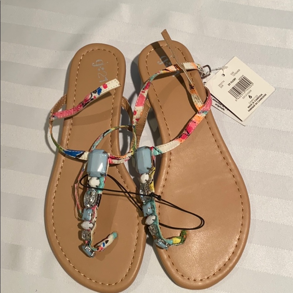 Women’s dress sandals